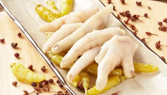 產(chǎn)品單一、股東繁雜、食安隱患，“鳳爪第一股”能順利IPO嗎？