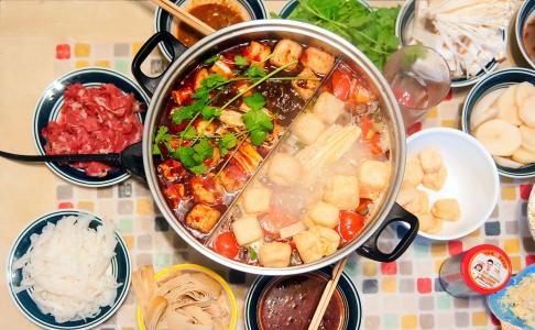 他跨界做出6個餐飲公司，又要通過3大渠道攪局食材業(yè)！