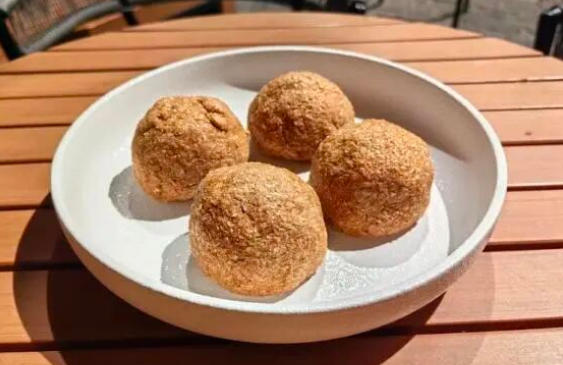  疊加“藥食同源”，小窩頭精準(zhǔn)切中雜糧面點(diǎn)新“食”尚