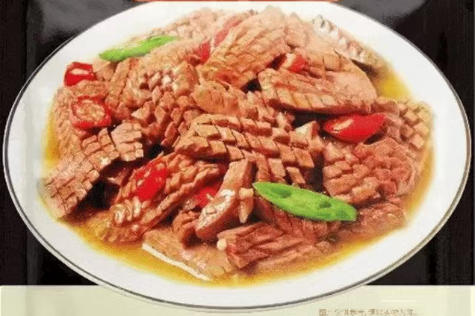 新希望美好、龍大美食、揚(yáng)翔食品…全產(chǎn)業(yè)鏈巨頭引領(lǐng)，“豬下水”升值成“香餑餑”