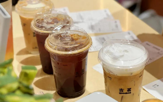  “餐+飲”大融合：咖啡、茶飲、烘焙、輕食“跨界混戰(zhàn)”